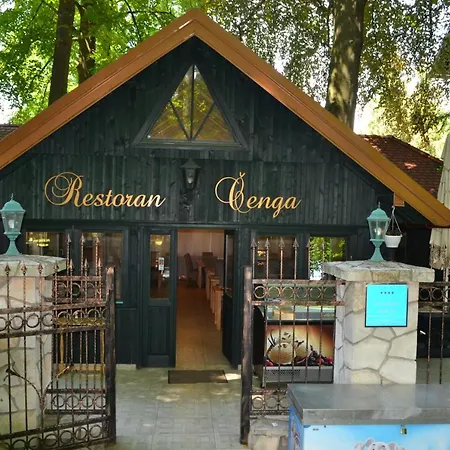 Lodge Cenga